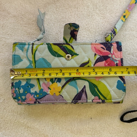 Vera Bradley Marian Floral RFID Wallet - Picture 4 of 7
